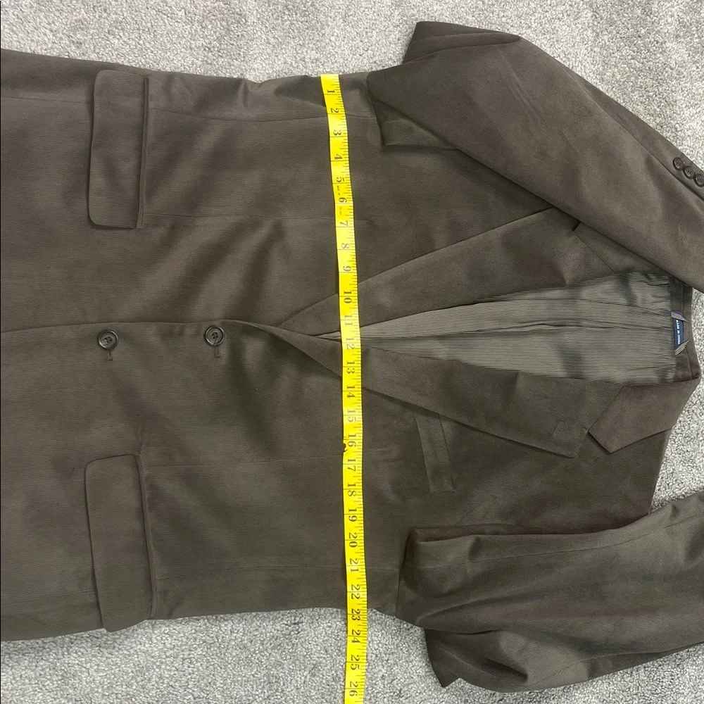 Ralph Lauren pin hole